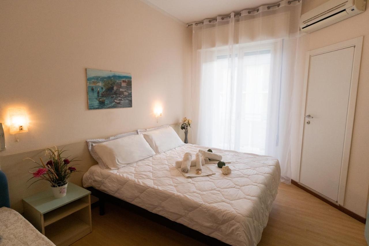 Hotel Jupiter Cattolica Buitenkant foto